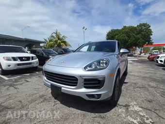 2017 Porsche Cayenne Platinum Edition
