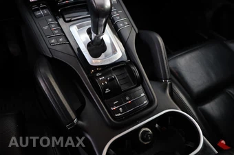 2017 Porsche Cayenne Platinum Edition - miniatura 15