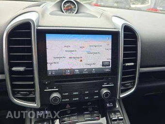 2017 Porsche Cayenne Platinum Edition – miniatura 27