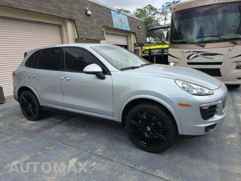 2017 Porsche Cayenne Platinum Edition – miniatura 4
