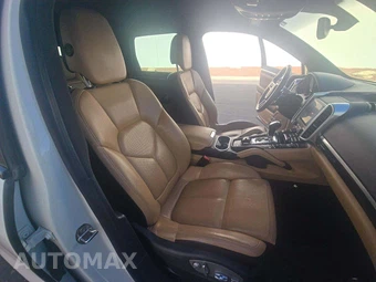 2017 Porsche Cayenne S – miniatura 15
