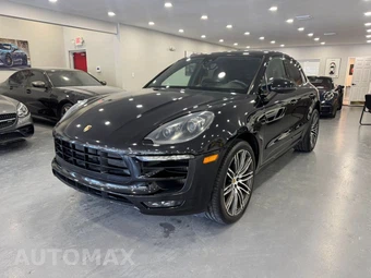 2017 Porsche Macan GTS - miniatura 3
