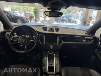 2017 Porsche Macan GTS - miniatura 9