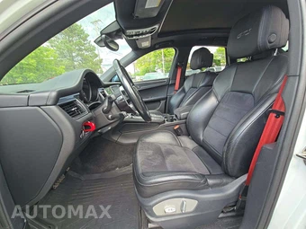 2017 Porsche Macan GTS – miniatura 6