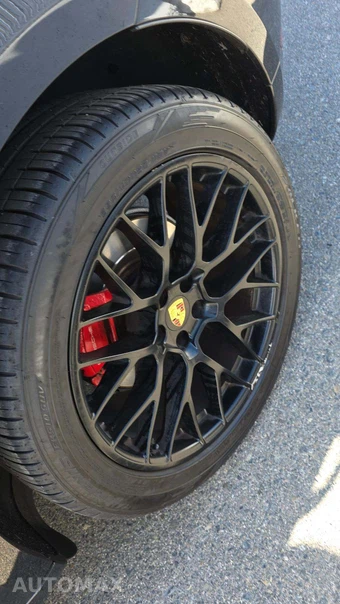 2017 Porsche Macan GTS – miniatura 24