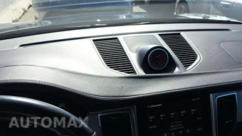 2017 Porsche Macan GTS – miniatura 27