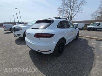 2017 Porsche Macan GTS - miniatura 3