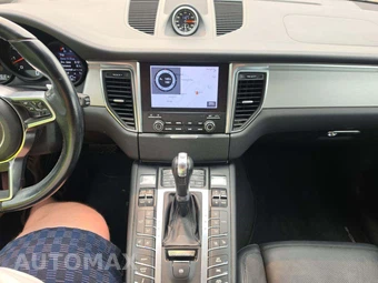 2017 Porsche Macan GTS – miniatura 7