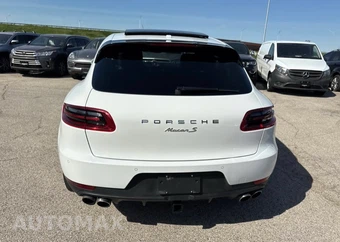 2017 Porsche Macan S - miniatura 3
