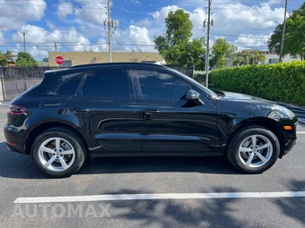 2017 Porsche Macan S – miniatura 15