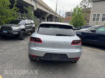 2017 Porsche Macan S – miniatura 9