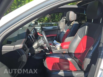 2017 Porsche Macan S – miniatura 3