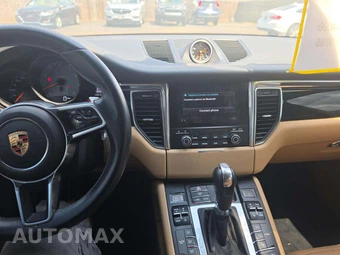 2017 Porsche Macan S - miniatura 7