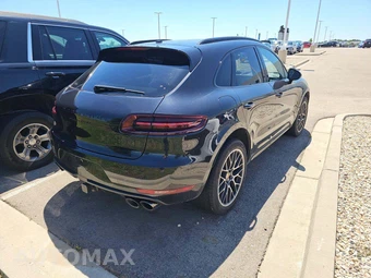 2017 Porsche Macan Turbo - miniatura 3