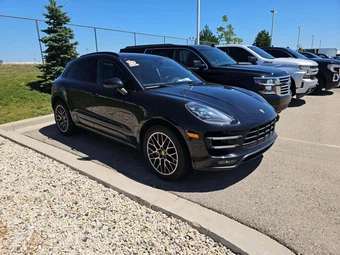 2017 Porsche Macan Turbo - miniatura 4