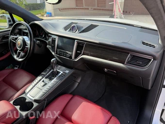 2017 Porsche Macan Turbo - miniatura 32