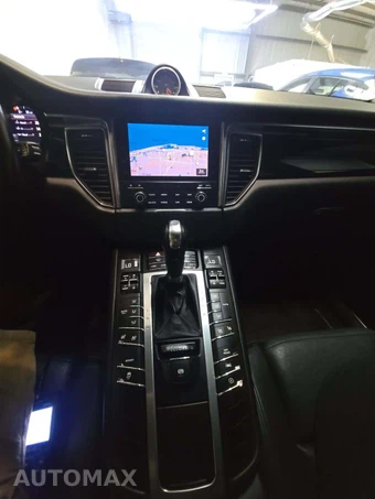 2017 Porsche Macan - miniatura 10