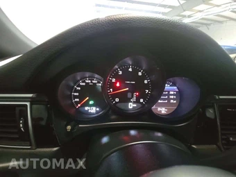 2017 Porsche Macan - miniatura 9