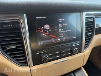 2017 Porsche Macan - miniatura 9