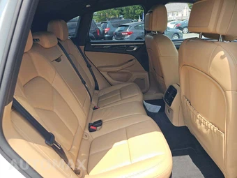 2017 Porsche Macan – miniatura 13