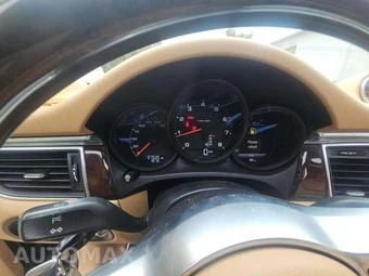 2017 Porsche Macan – miniatura 9