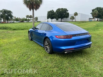 2017 Porsche Panamera 4 - miniatura 6
