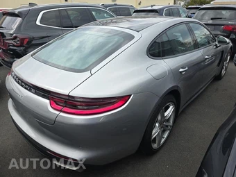 2017 Porsche Panamera 4 – miniatura 15