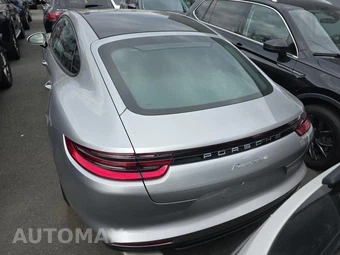2017 Porsche Panamera 4 – miniatura 16