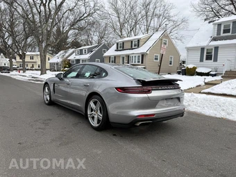 2017 Porsche Panamera 4 – miniatura 6