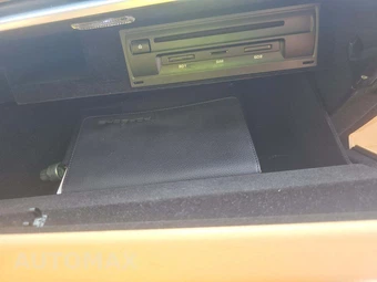 2017 Porsche Panamera 4 – miniatura 19