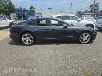 2017 Porsche Panamera 4 – miniatura 4
