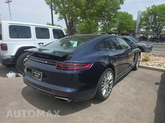2017 Porsche Panamera 4 – miniatura 2