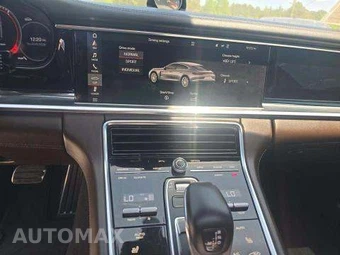 2017 Porsche Panamera 4S – miniatura 11