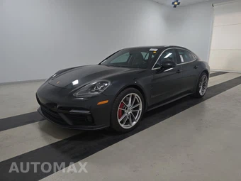 2017 Porsche Panamera Turbo