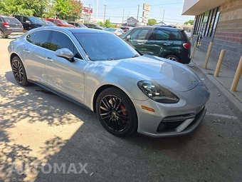 2017 Porsche Panamera Turbo – miniatura 4