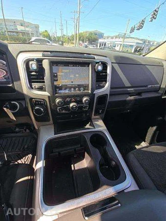 2017 Ram 1500 Big Horn Crew Cab Medium Bed - miniatura 10