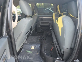 2017 Ram 1500 Big Horn Crew Cab Medium Bed - miniatura 13
