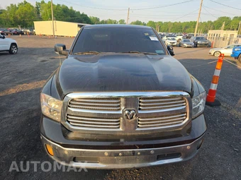 2017 Ram 1500 Big Horn Crew Cab Medium Bed - miniatura 2
