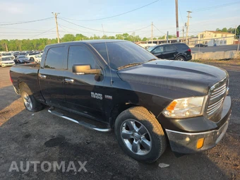 2017 Ram 1500 Big Horn Crew Cab Medium Bed - miniatura 3