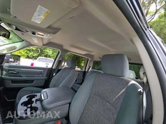 2017 Ram 1500 Big Horn Crew Cab Medium Bed – miniatura 11