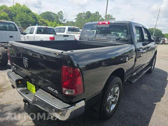 2017 Ram 1500 Big Horn Crew Cab Medium Bed – miniatura 3