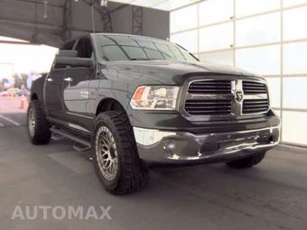 2017 Ram 1500 Big Horn Crew Cab Short Bed - miniatura 3