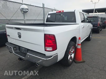 2017 Ram 1500 Big Horn Crew Cab Short Bed - miniatura 4
