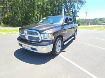 2017 Ram 1500 Big Horn Crew Cab Short Bed