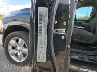 2017 Ram 1500 Big Horn Crew Cab Short Bed - miniatura 2