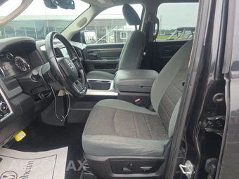 2017 Ram 1500 Big Horn Crew Cab Short Bed - miniatura 7