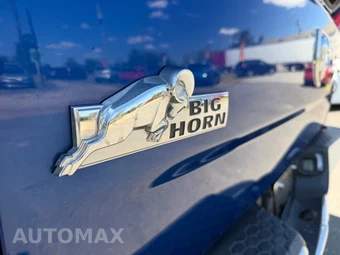 2017 Ram 1500 Big Horn Crew Cab Short Bed - miniatura 10