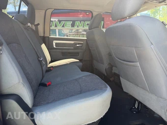 2017 Ram 1500 Big Horn Crew Cab Short Bed - miniatura 17