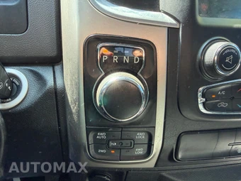 2017 Ram 1500 Big Horn Crew Cab Short Bed - miniatura 25