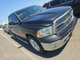 2017 Ram 1500 Big Horn Crew Cab Short Bed - miniatura 3